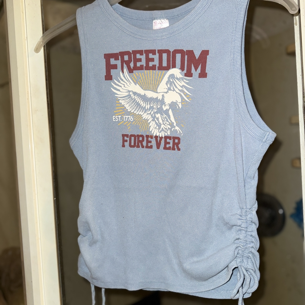 No Boundaries Blue Freedom Tank Top - Picture 1 of 2